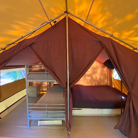 Camping La Kahute - Tente Lodge Au Coeur De La Foret Carcans Luaran gambar