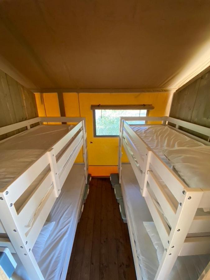 Camping La Kahute - Tente Lodge Au Coeur De La Foret Carcans Luaran gambar