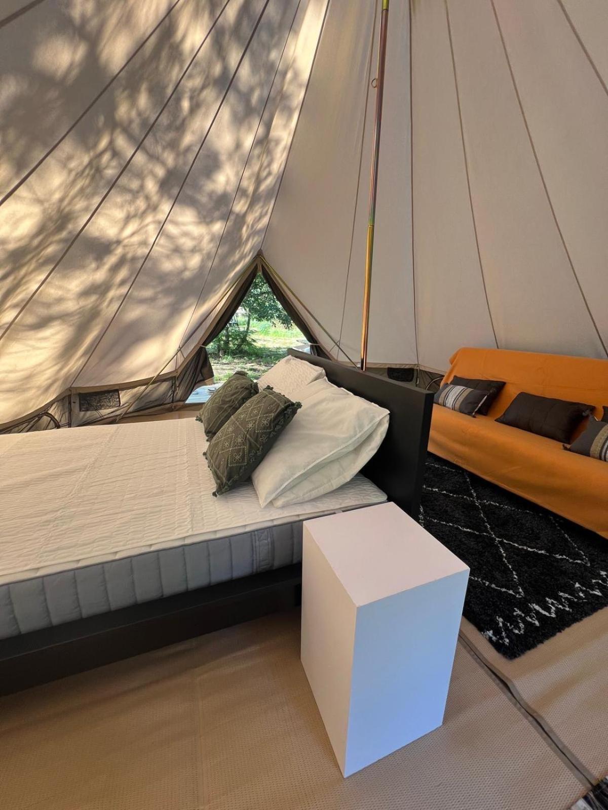 Camping La Kahute - Tente Lodge Au Coeur De La Foret Carcans Luaran gambar