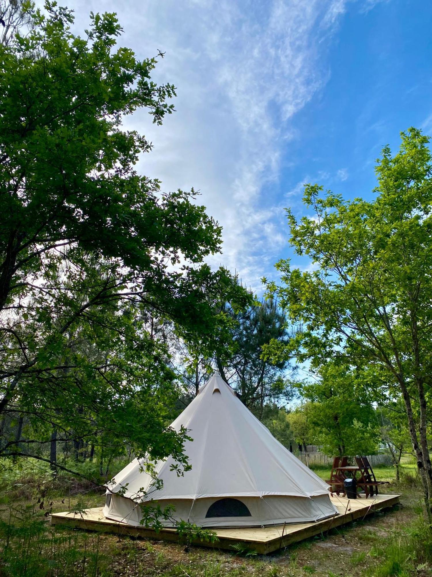 Camping La Kahute - Tente Lodge Au Coeur De La Foret Carcans Luaran gambar