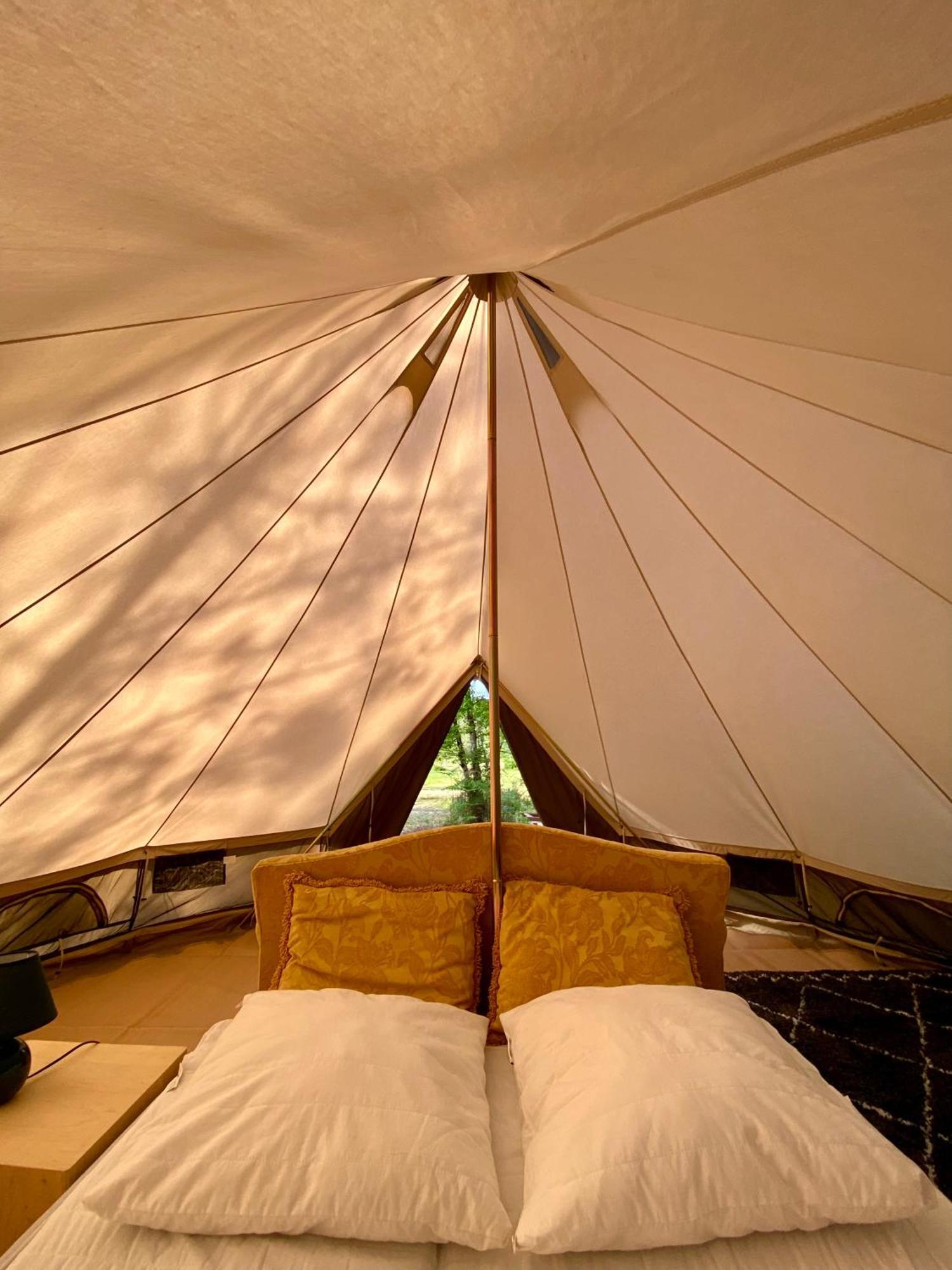 Camping La Kahute - Tente Lodge Au Coeur De La Foret Carcans Luaran gambar