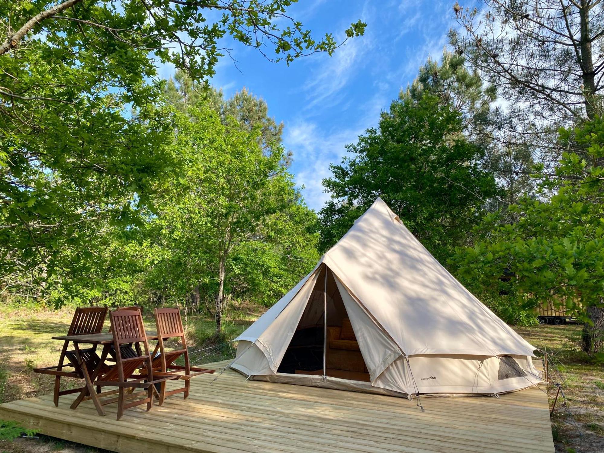 Camping La Kahute - Tente Lodge Au Coeur De La Foret Carcans Luaran gambar